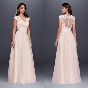David’s Bridal Pink Lace & Tulle Wedding Dress NWT!